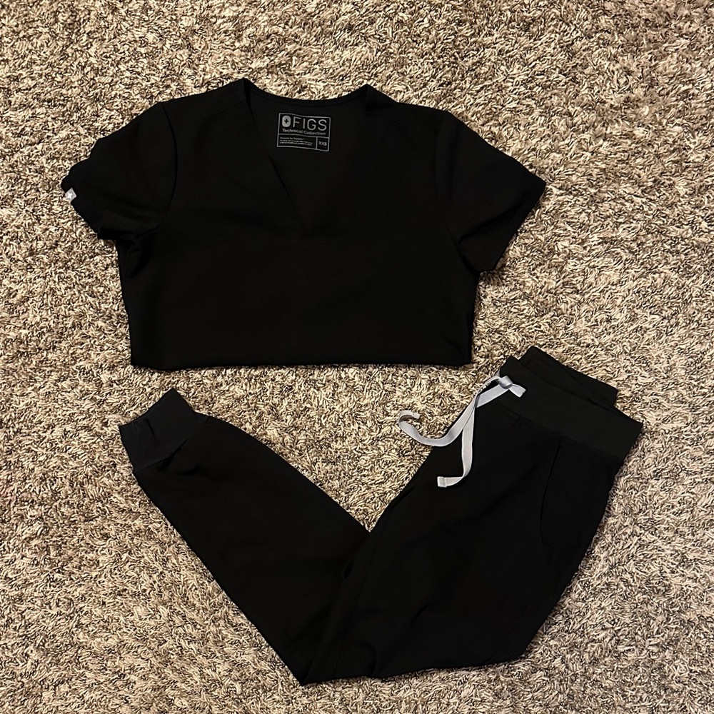 Figs Black Track Pants & Joggers